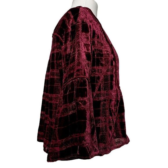 Anthropologie The Korner Crushed Velvet Cropped Top Sz S Burgundy Tonal Squares - Picture 2 of 4